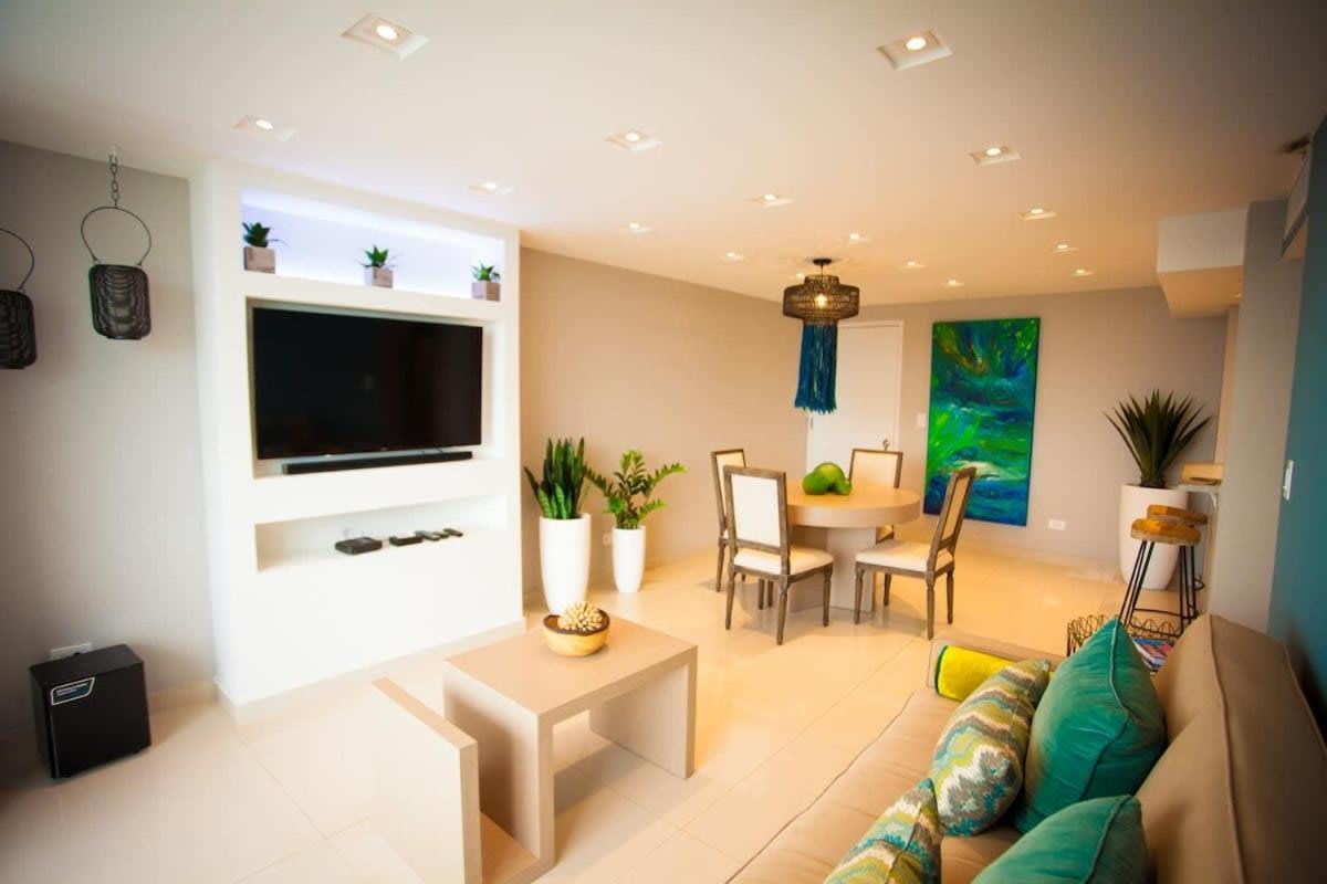 2Br Gem Ocean Front Building Isla Verde Beach San Juan Exterior foto